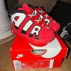 Nike Kids Red and Black Air Shoes - Size 6C